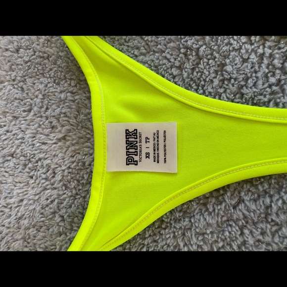 Victoria Secret PINK workout shirt - Picture 3 of 4